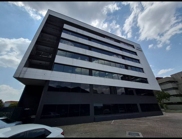 202M² OFFICE TO LET IN SANDOWN